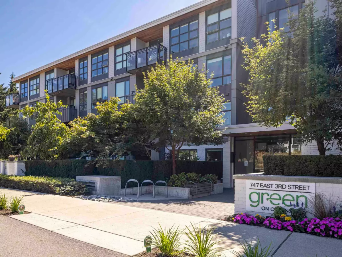 Front Yard Photo of 312 747 E 3rd Street, North Vancouver, BC