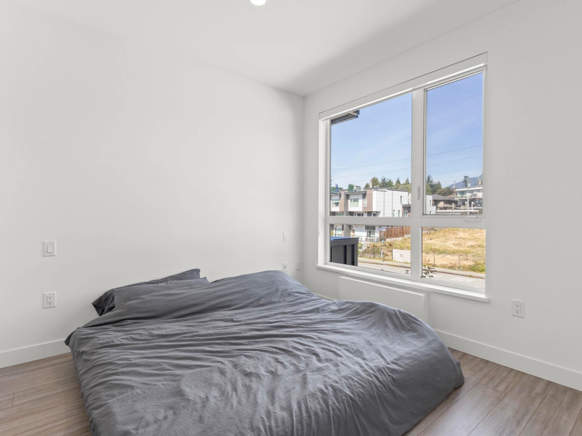 Office / Den Photo of 312 747 E 3rd Street, North Vancouver, BC