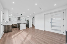 2 3344 Adanac Street, Vancouver, BC