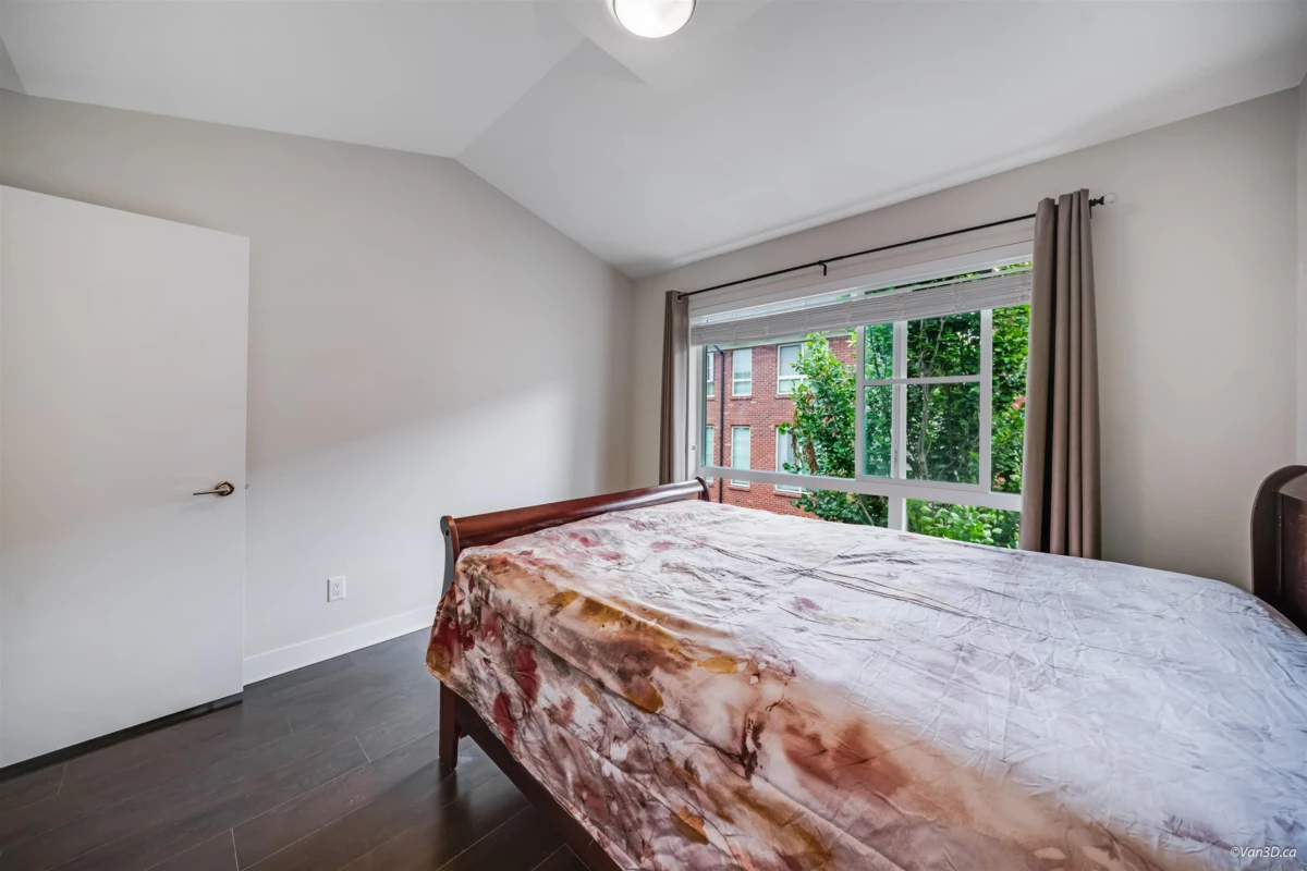 Hallway Photo of 98 16222 23a Avenue, Surrey, BC