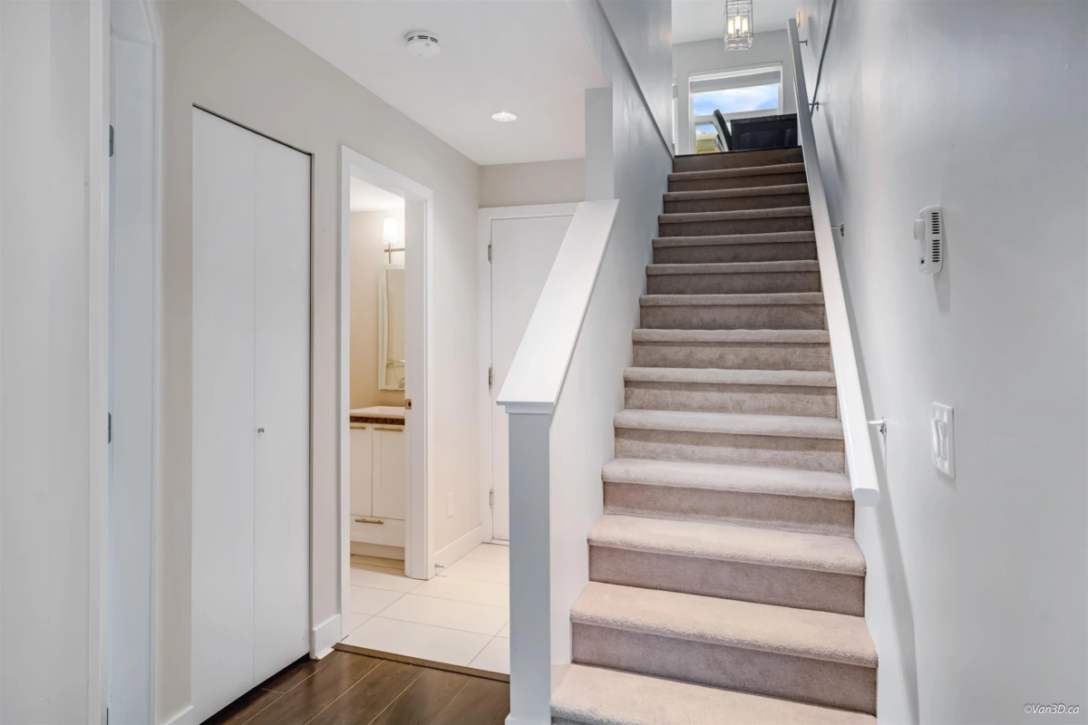 Kitchen Photo of 98 16222 23a Avenue, Surrey, BC