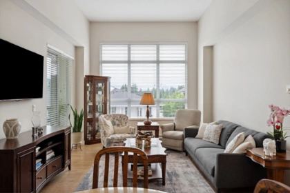 404 611 Regan Avenue, Coquitlam, BC, Coquitlam — Apartment/Condo for sale