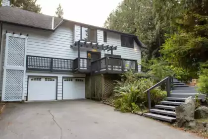 40774 Thunderbird Ridge, Squamish, BC, Squamish — Single Family Residence for sale