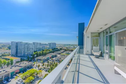 Office / Den Photo of PH 1705 8677 Capstan Way, Richmond, BC