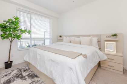 Guest Bathroom Photo of 302 13628 81a Avenue, Surrey, BC