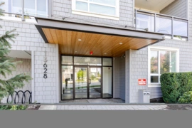 302 13628 81a Avenue, Surrey, BC