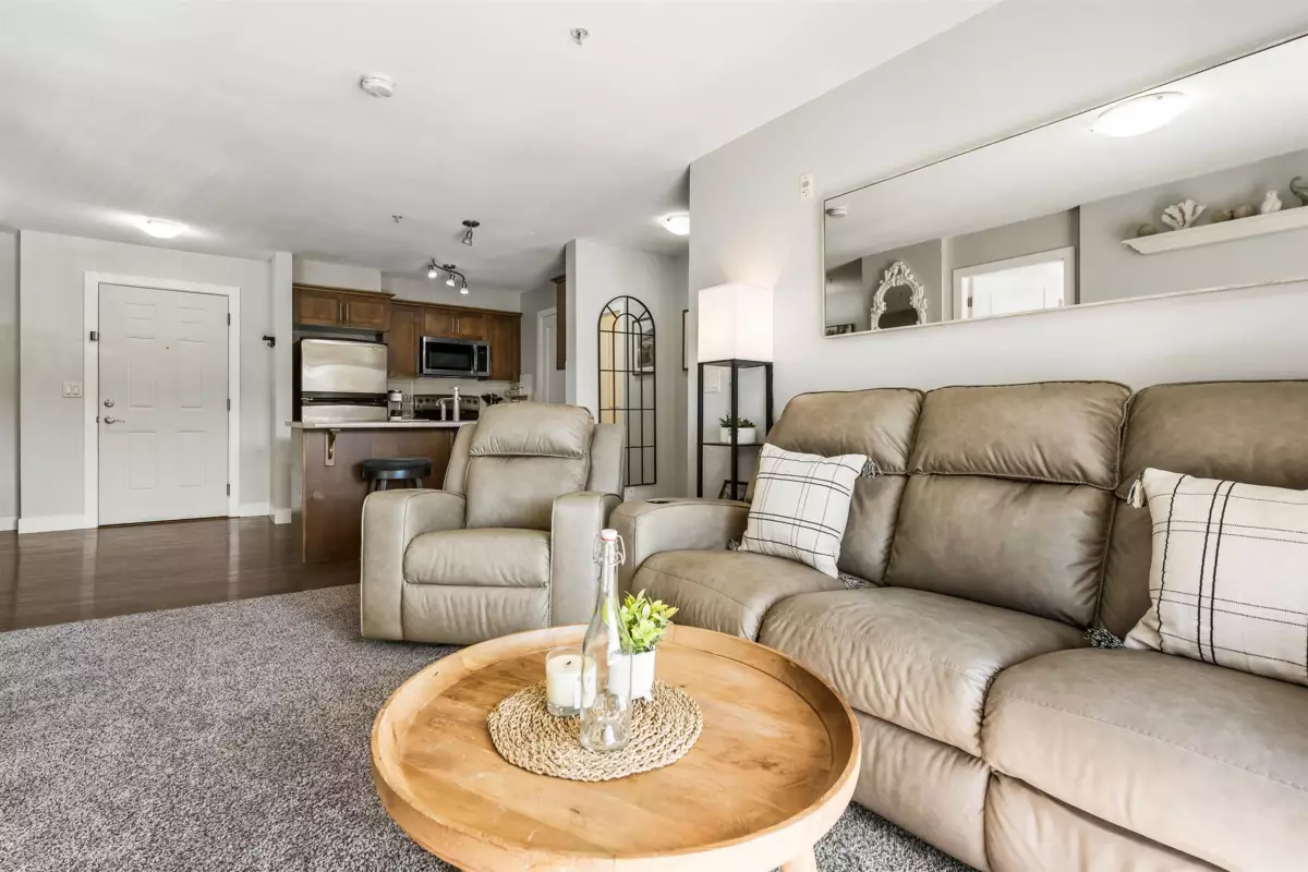 Bedroom 2 Photo of 217 46150 Bole Avenue, Chilliwack, BC