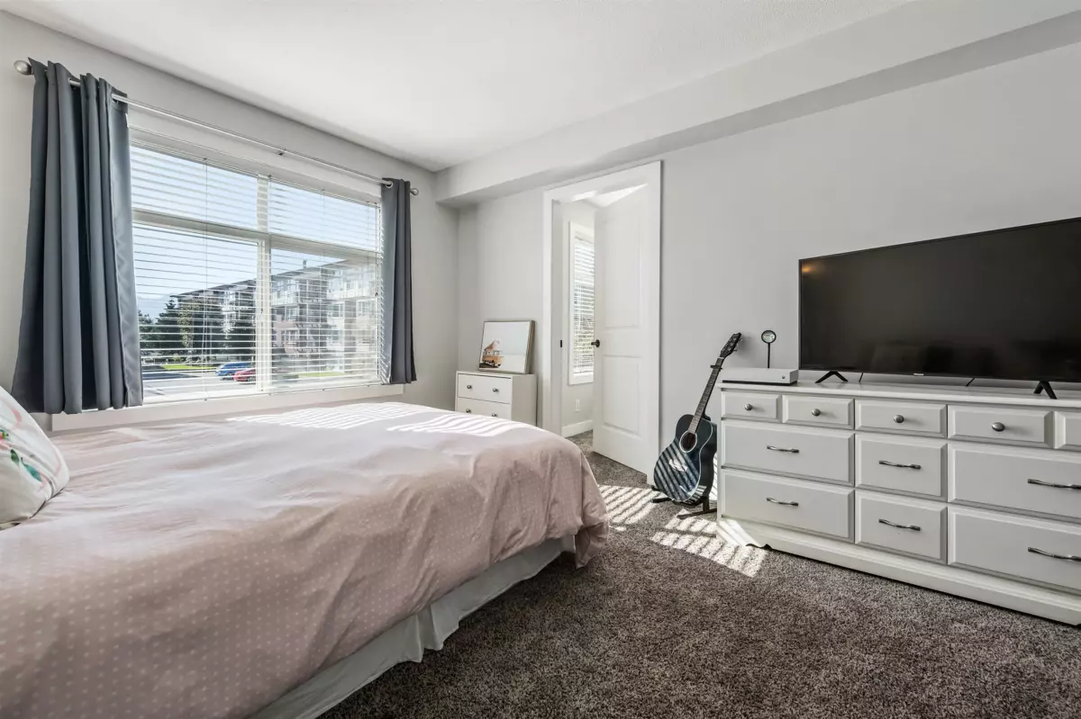 Guest Bathroom Photo of 217 46150 Bole Avenue, Chilliwack, BC