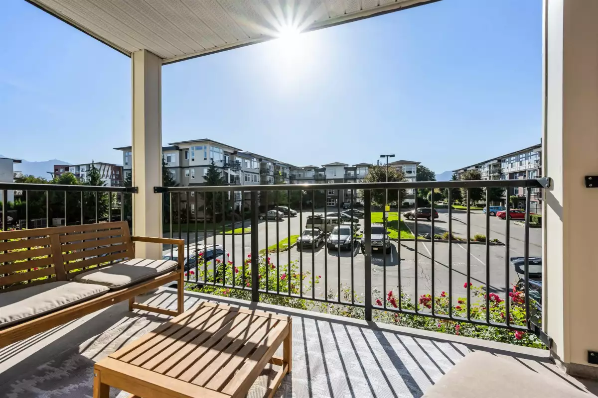 Living Room Photo of 217 46150 Bole Avenue, Chilliwack, BC