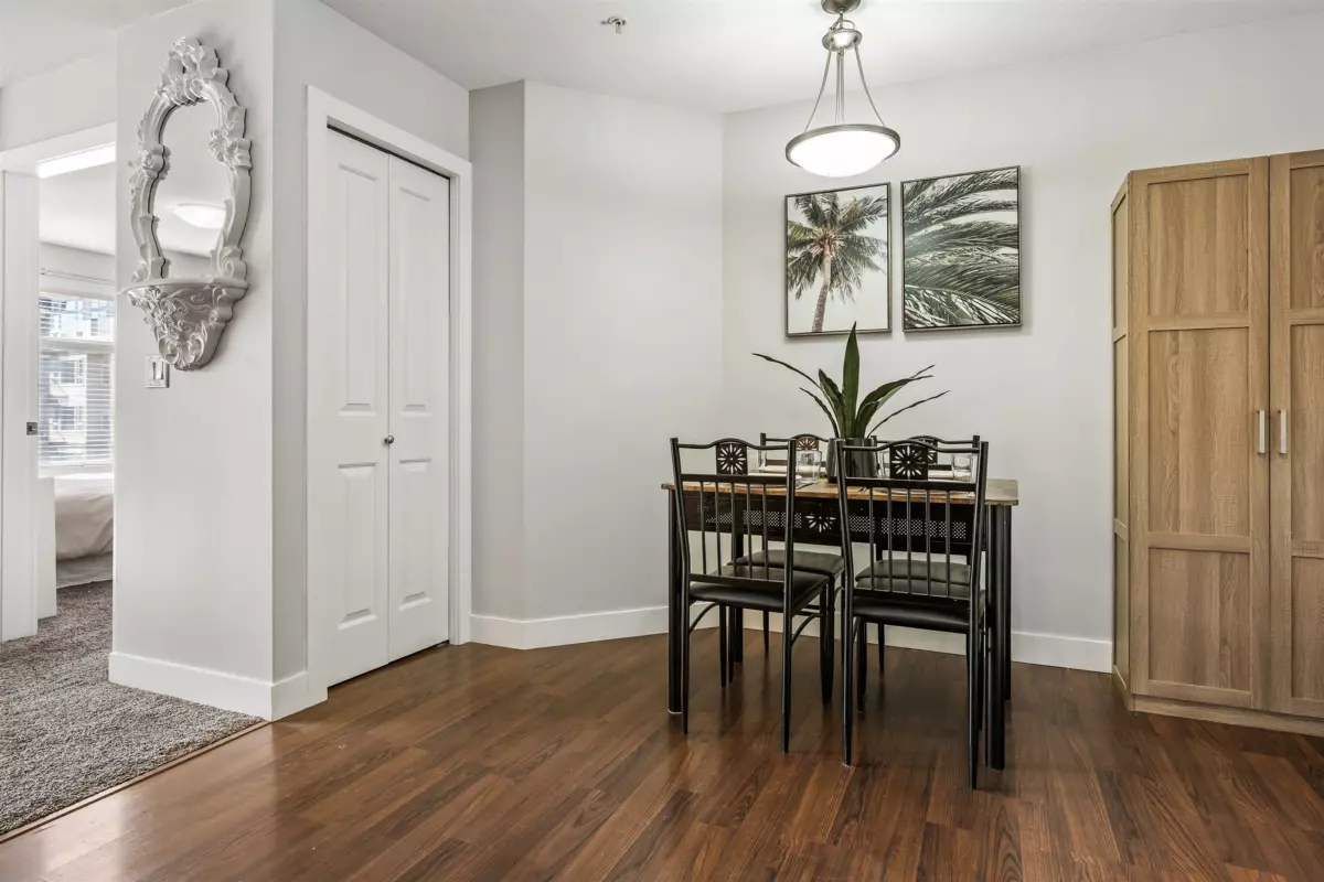 Primary Bathroom Photo of 217 46150 Bole Avenue, Chilliwack, BC