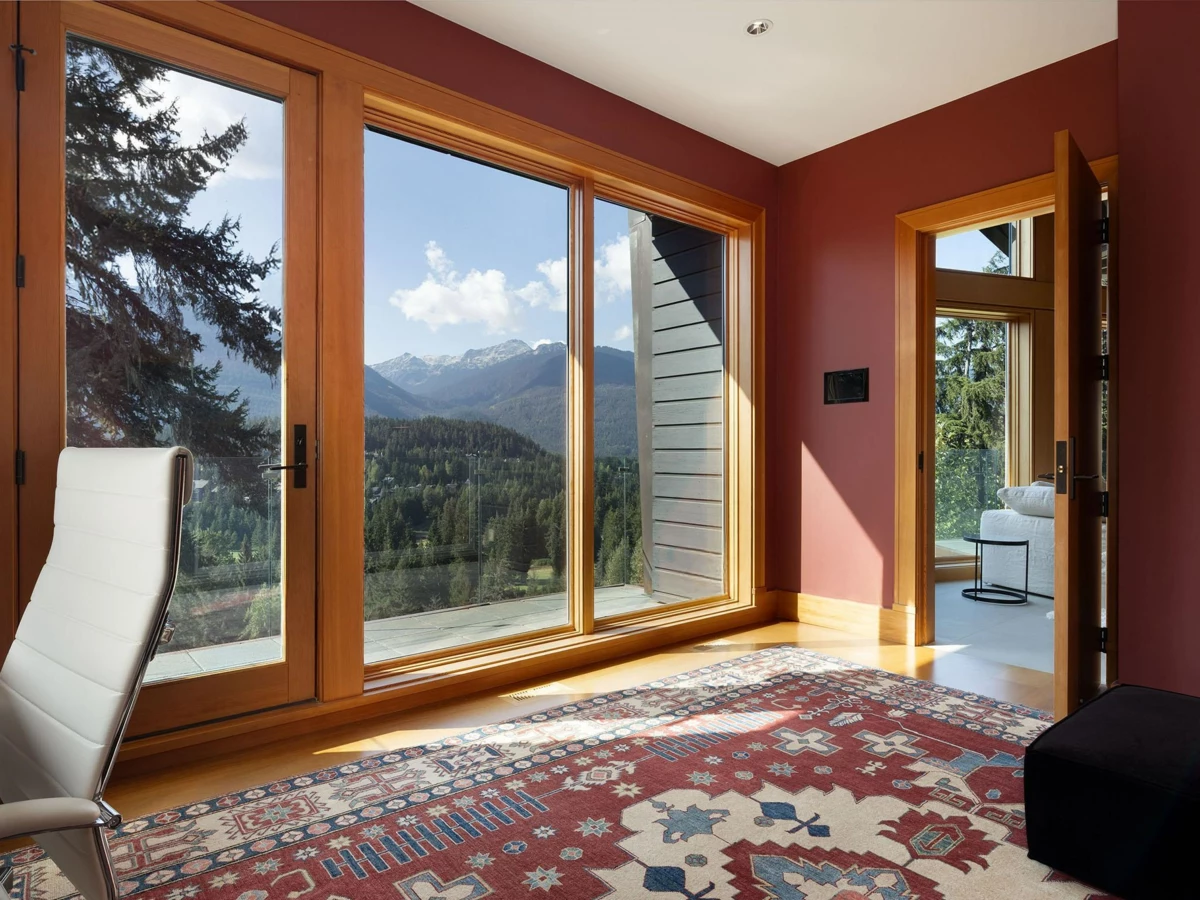 Breakfast Nook Photo of 3855 Sunridge Court, Whistler, BC