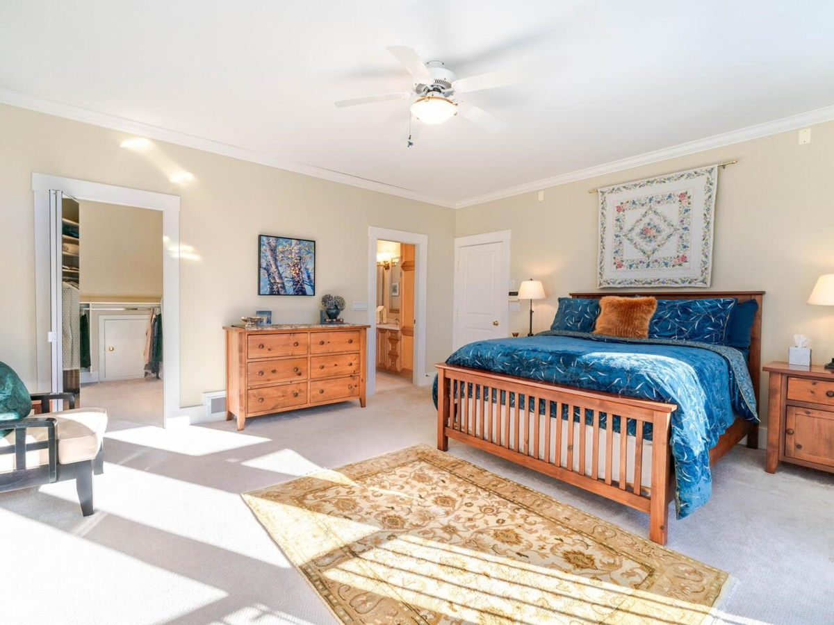 Powder Room Photo of 3726 W 33rd Avenue, Vancouver, BC