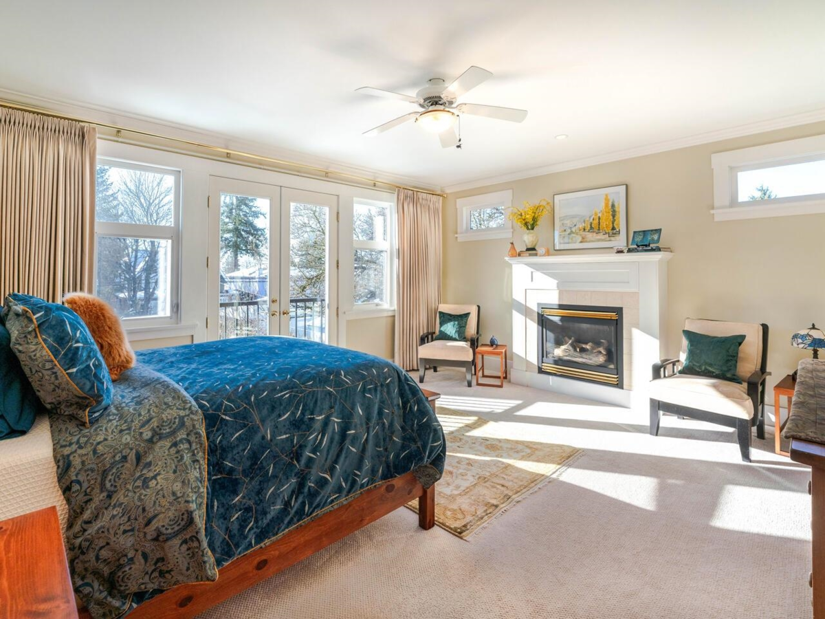 Walk-In Closet Photo of 3726 W 33rd Avenue, Vancouver, BC