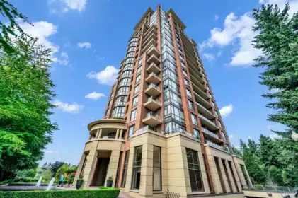 1701 6833 Station Hill Drive, Burnaby, BC, Burnaby — Apartment/Condo for sale