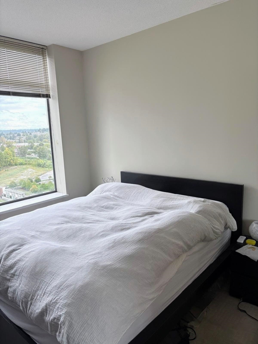 Family Room Photo of 1703 4250 Dawson Street, Burnaby, BC