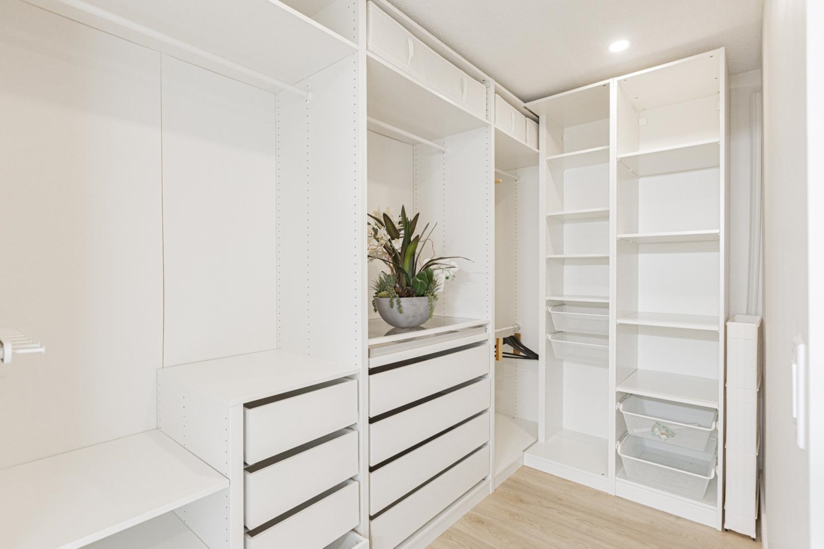 Guest Bathroom Photo of 6220 Garnet Drive, Richmond, BC