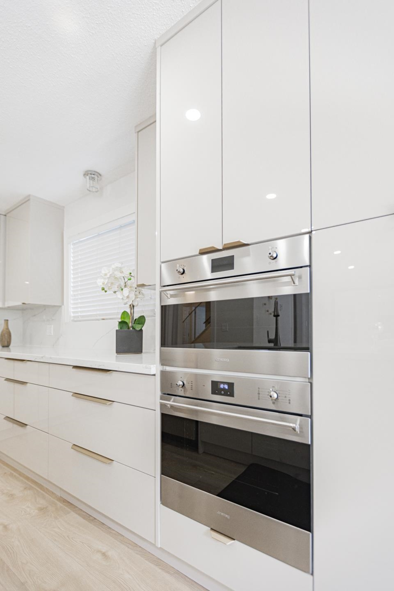 Kitchen Photo of 6220 Garnet Drive, Richmond, BC