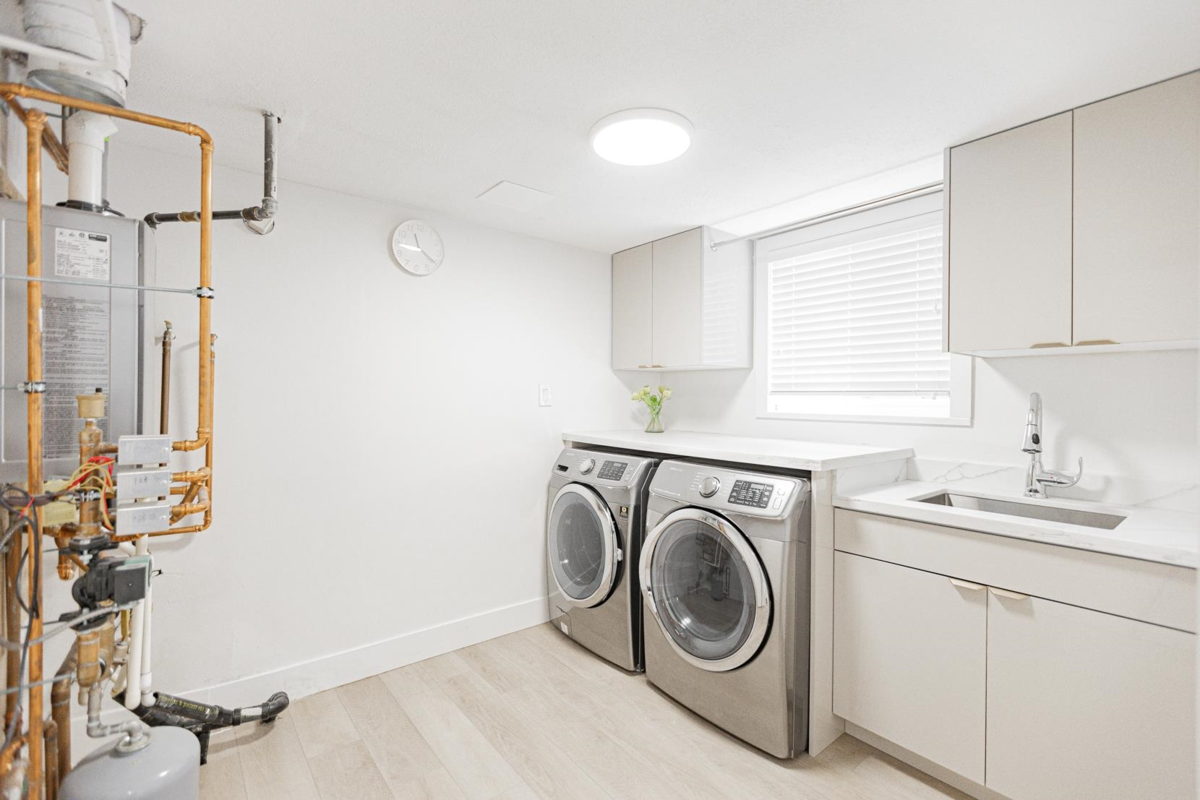 Mudroom Photo of 6220 Garnet Drive, Richmond, BC