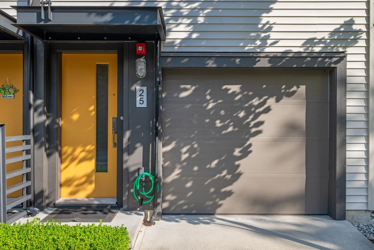 Living Room Photo of 25 2358 Ranger Lane, Port Coquitlam, BC