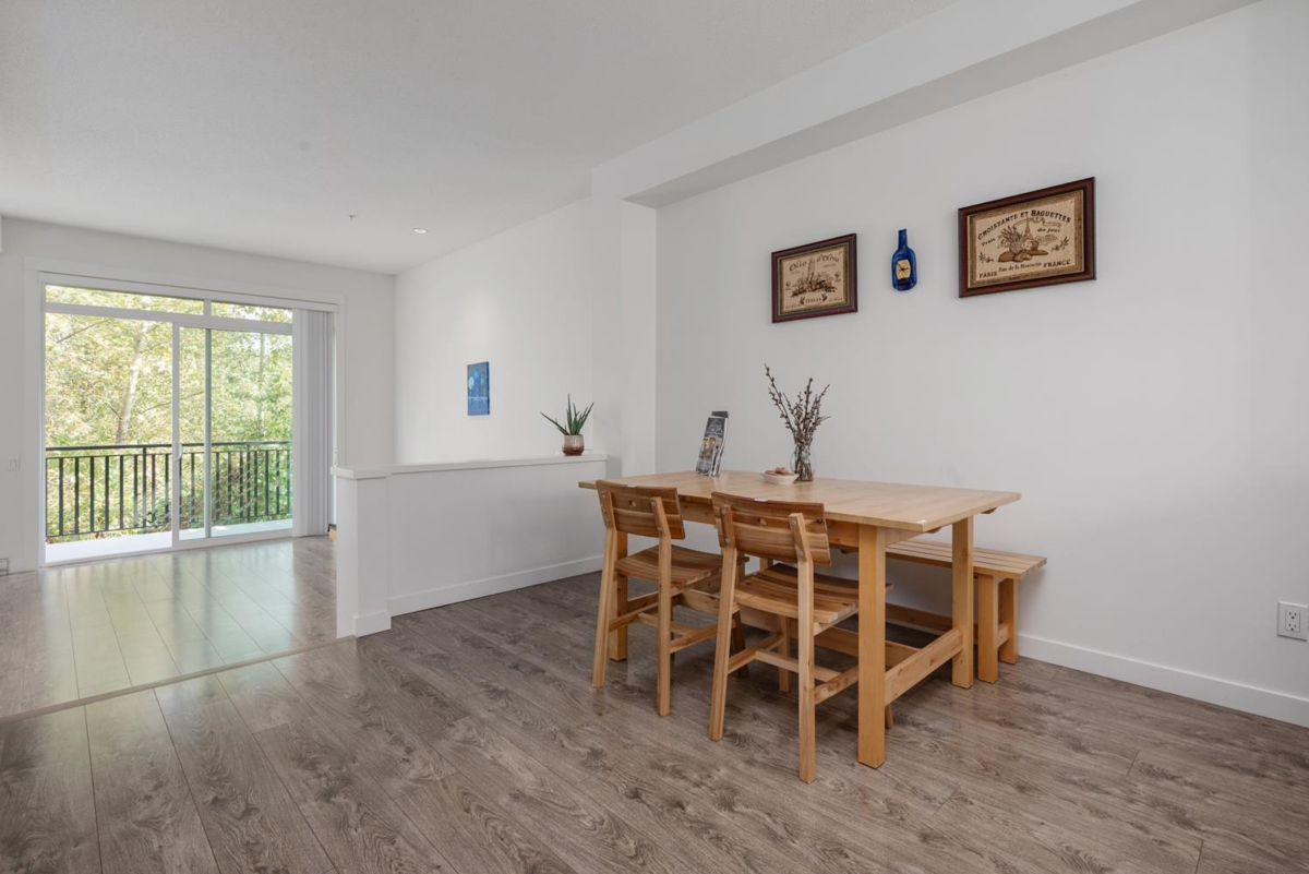 Primary Bathroom Photo of 25 2358 Ranger Lane, Port Coquitlam, BC