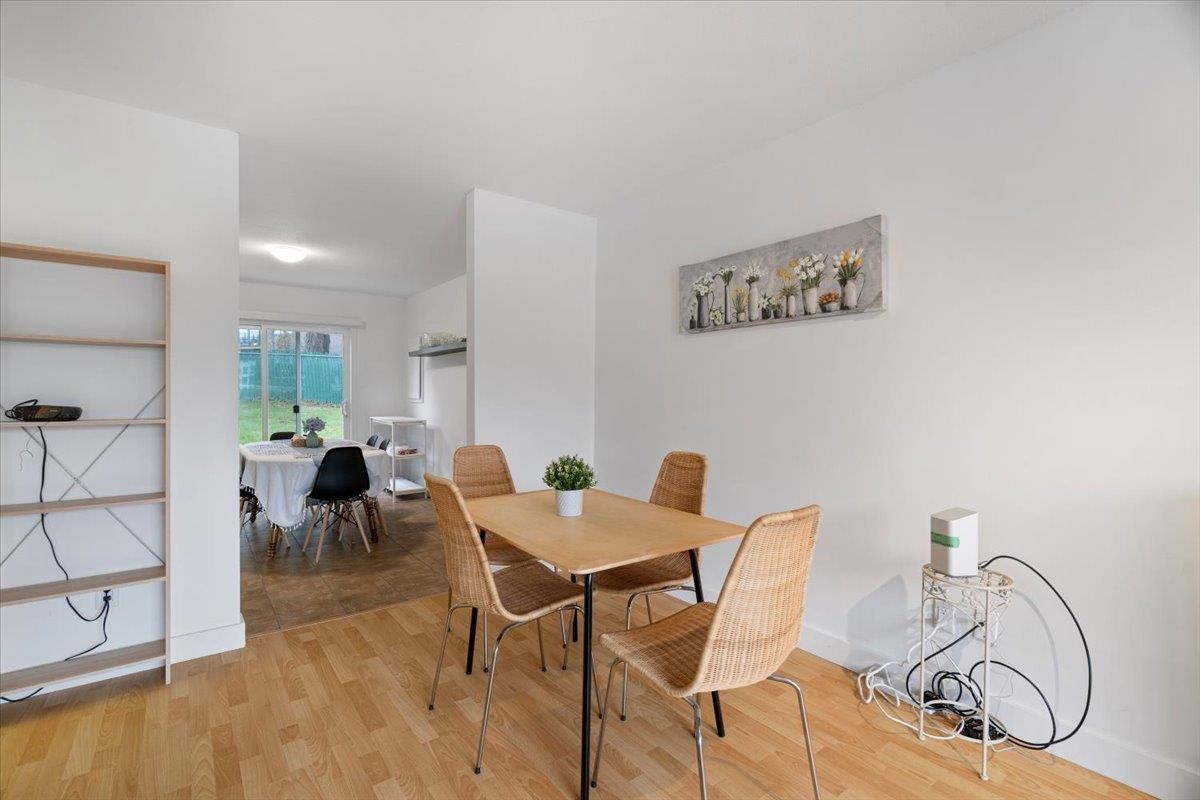 Kitchen Photo of 663-665 Harrison Avenue, Coquitlam, BC