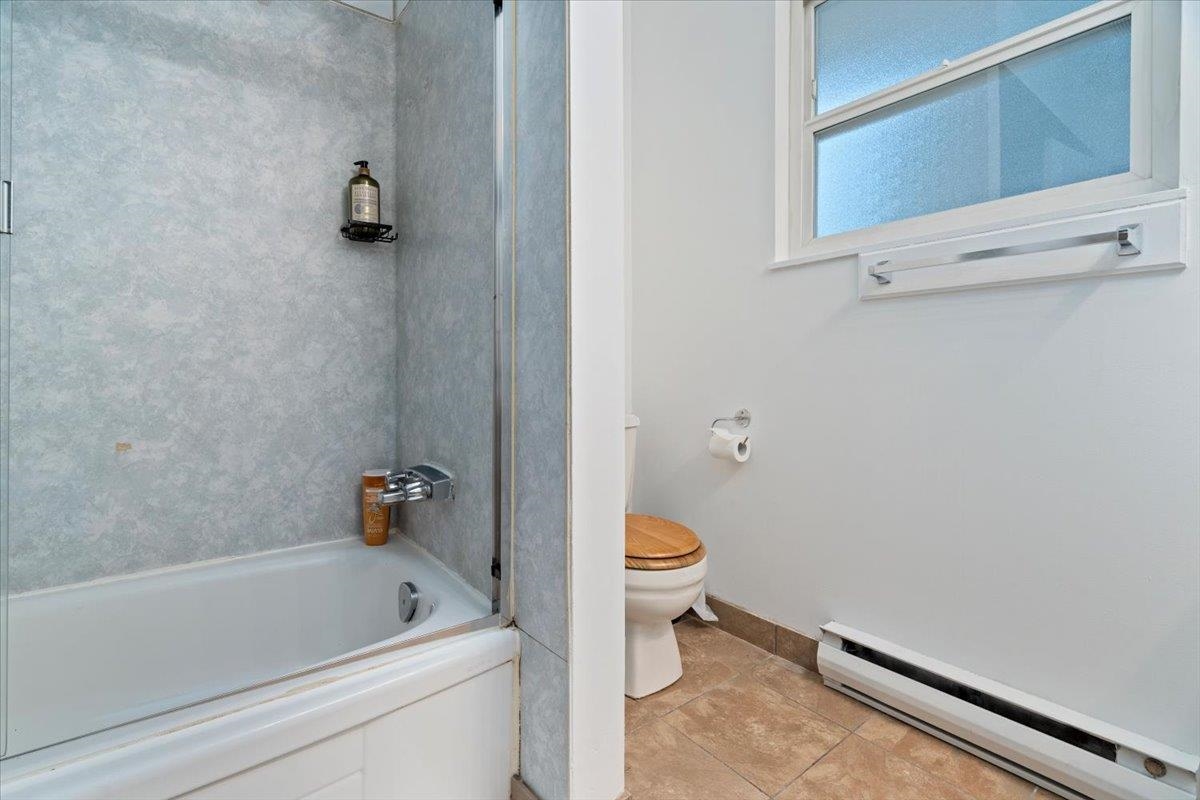 Laundry Room Photo of 663-665 Harrison Avenue, Coquitlam, BC