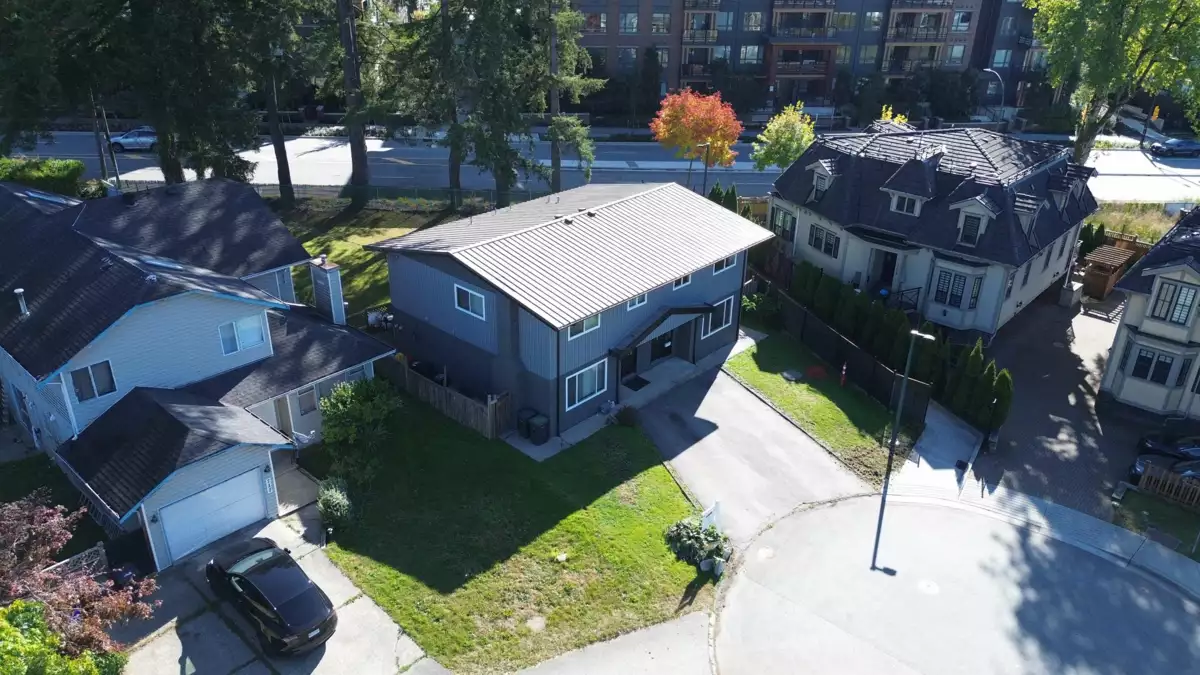 Outdoor Deck Photo of 663-665 Harrison Avenue, Coquitlam, BC