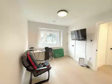 Office / Den Photo of 1633 SE Marine Drive, Vancouver, BC