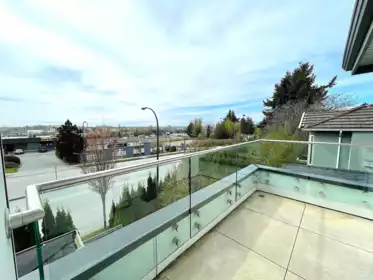 Powder Room Photo of 1633 SE Marine Drive, Vancouver, BC