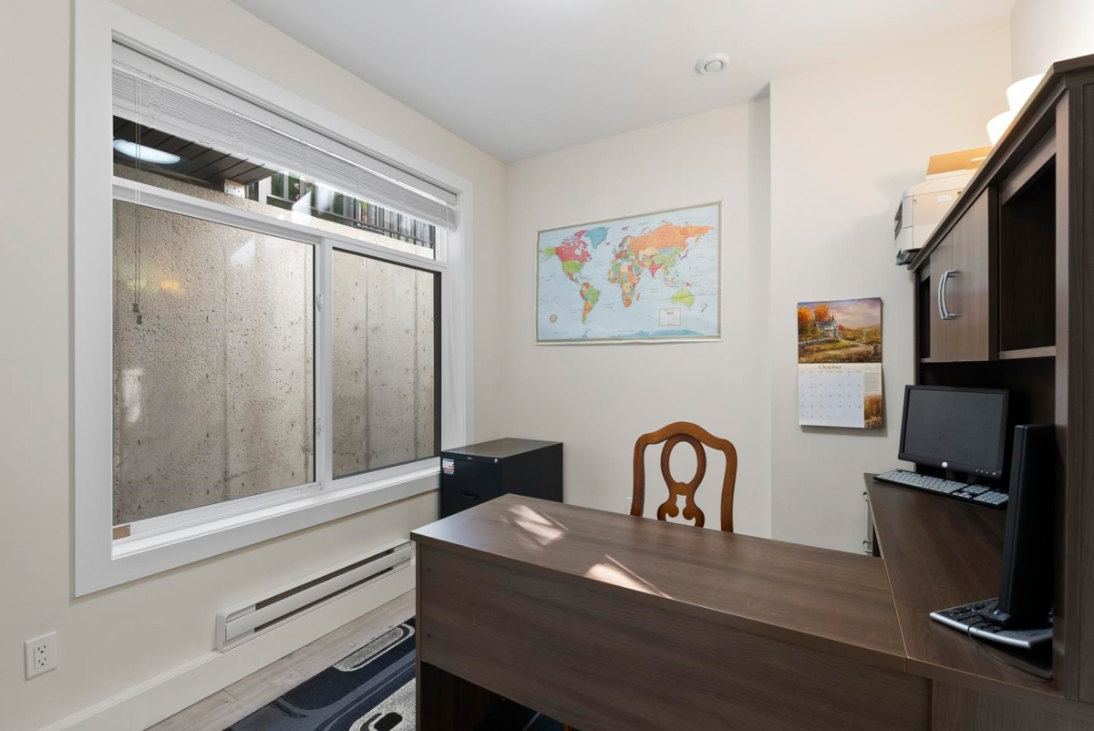 Swimming Pool Photo of 14938 63 Avenue, Surrey, BC