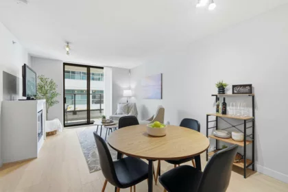 303 2979 Glen Drive, Coquitlam, BC, Coquitlam — Apartment/Condo for sale