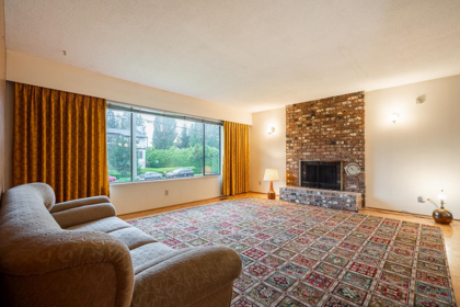 4550 Inman Avenue, Burnaby, BC, Burnaby — Single Family Residence for sale