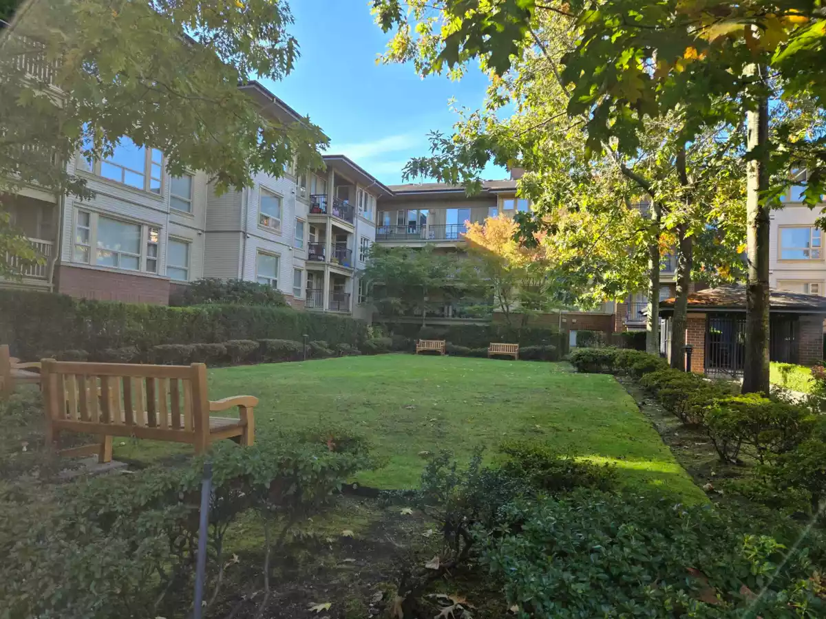 Loft / Bonus Room Photo of 1427 5133 Garden City Road, Richmond, BC