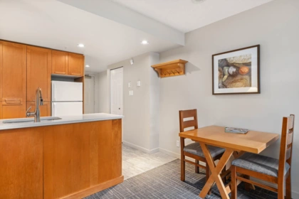 Kitchen Island Photo of 4407 4295 Blackcomb Way, Whistler, BC