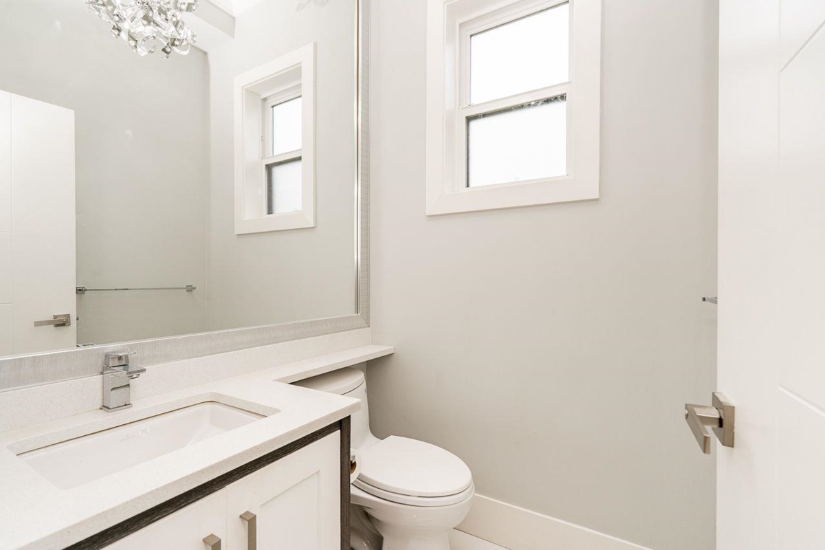 Walk-In Closet Photo of 9249 119a Street, Delta, BC