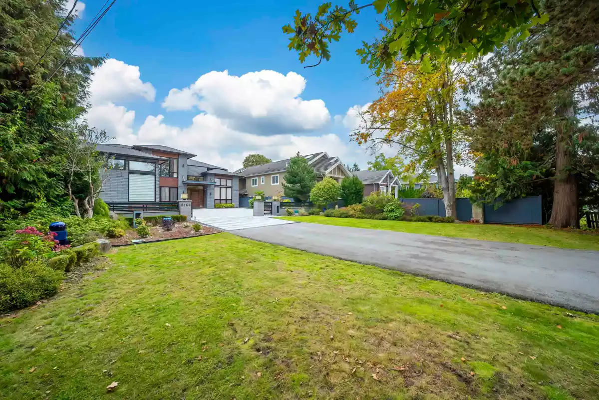 Family Room Photo of 8160 Railway Avenue, Richmond, BC