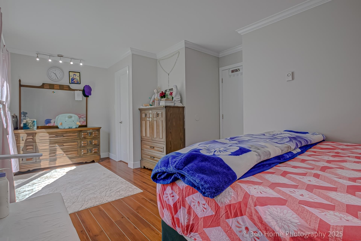 Bedroom 2 Photo of 35 7533 140 Street, Surrey, BC