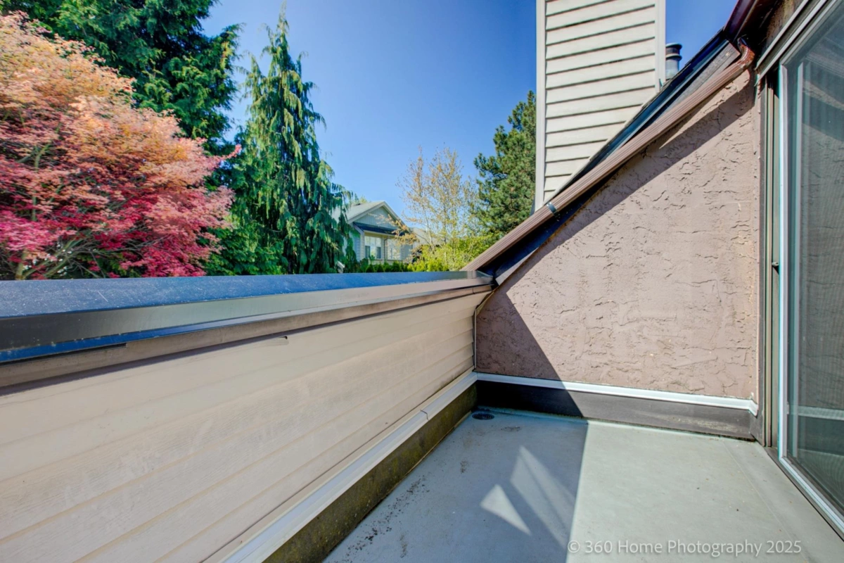 Bedroom 4 Photo of 35 7533 140 Street, Surrey, BC