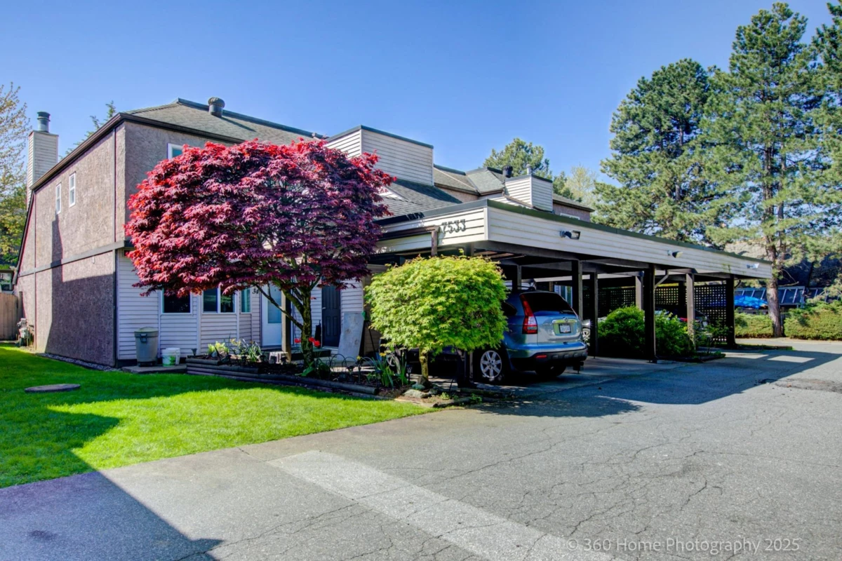 Staircase Photo of 35 7533 140 Street, Surrey, BC