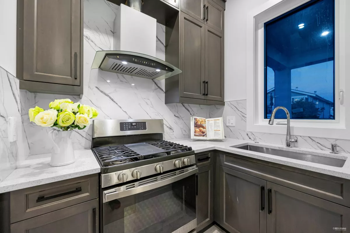 Aerial View of 838 Stevens Street, White Rock, BC