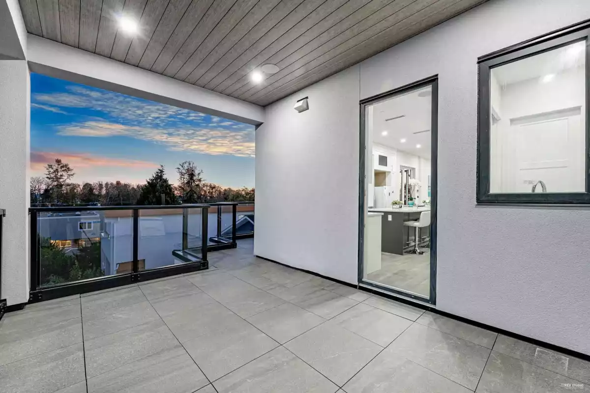 Bedroom 4 Photo of 838 Stevens Street, White Rock, BC