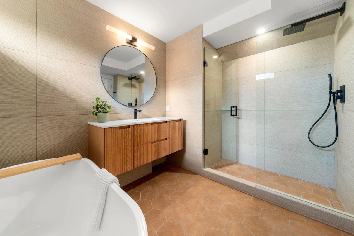 Staircase Photo of 18 901 W 17th Street, North Vancouver, BC