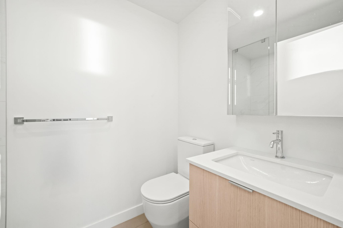 Guest Bathroom Photo of 2508 318 Alderson Avenue, Coquitlam, BC