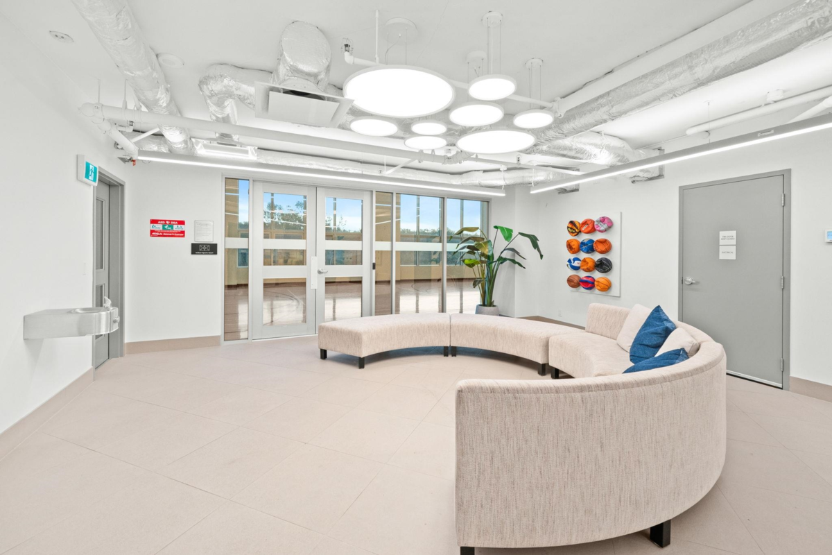 Laundry Room Photo of 2508 318 Alderson Avenue, Coquitlam, BC