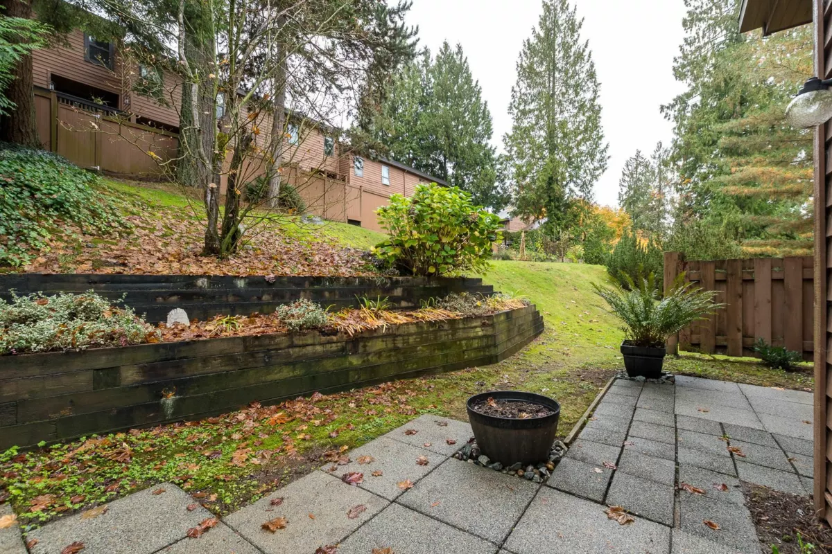 Front Yard Photo of 507 Cambridge Way, Port Moody, BC
