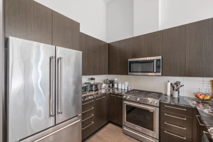 Walk-In Closet Photo of 135 6160 London Road, Richmond, BC