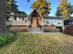 7722 Garfield Drive, Delta, BC