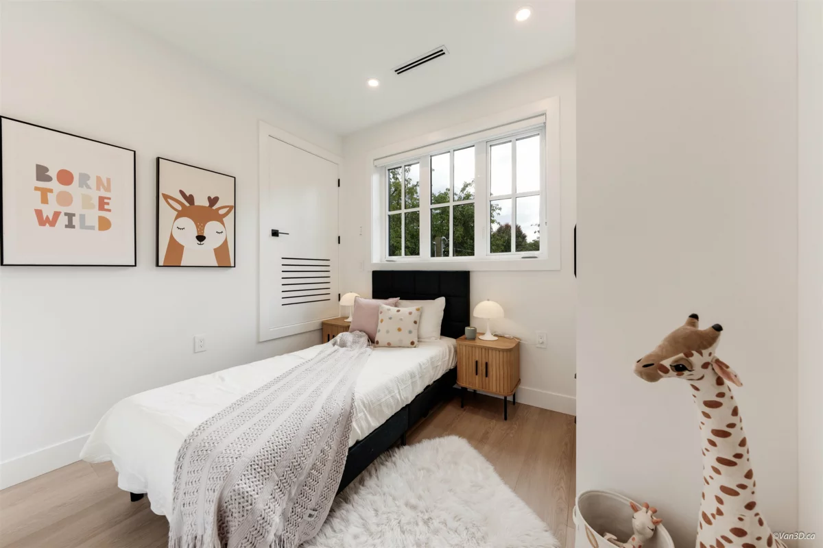 Loft / Bonus Room Photo of 1 3121 E 46th Avenue, Vancouver, BC