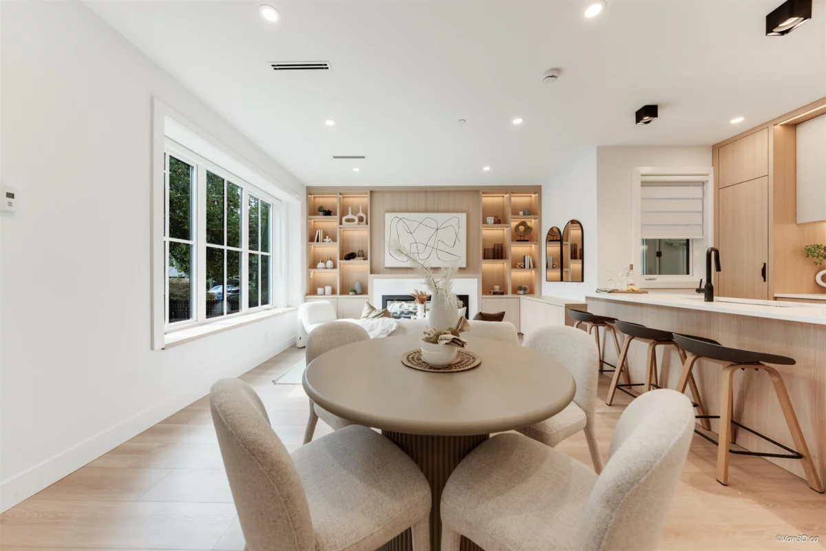 Powder Room Photo of 1 3121 E 46th Avenue, Vancouver, BC