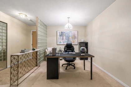 840 4825 Hazel Street, Burnaby, BC, Burnaby — Apartment/Condo for sale